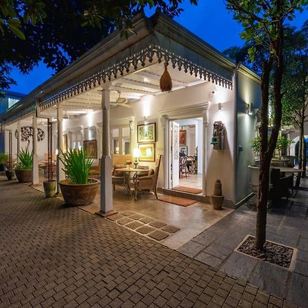 55Tg Boutique Suites Коломбо Екстериор снимка