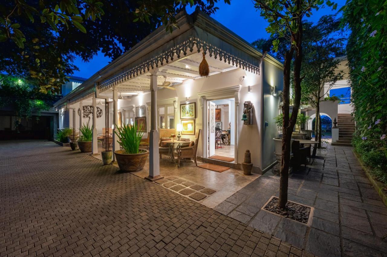 55Tg Boutique Suites Коломбо Екстериор снимка
